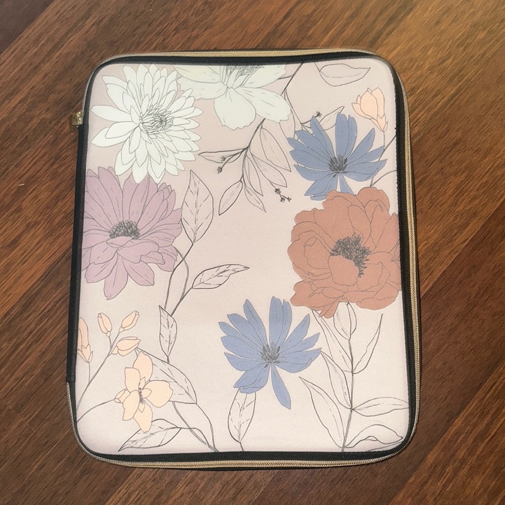 Erin Condren Pen Storage